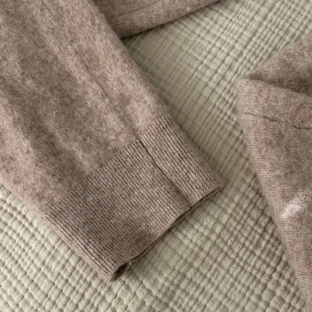 Quince Mongolian Cashmere Sweatpants - Picture 4 of 11